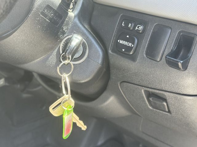 TOYOTA HIACE VAN 4WD 2010 Image 31