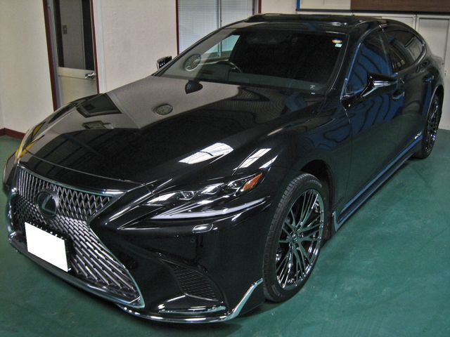 TOYOTA LEXUS LS500H 2017 Image 31