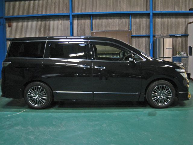 NISSAN ELGRAND 2019 Image 31