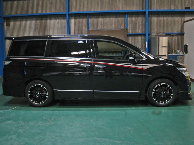NISSAN ELGRAND 2019 Image 31