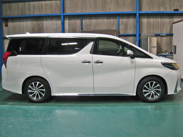 TOYOTA ALPHARD 2015 Image 31