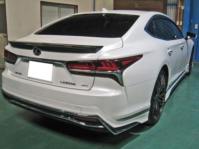 TOYOTA LEXUS LS500H 4WD 2018 Image 31