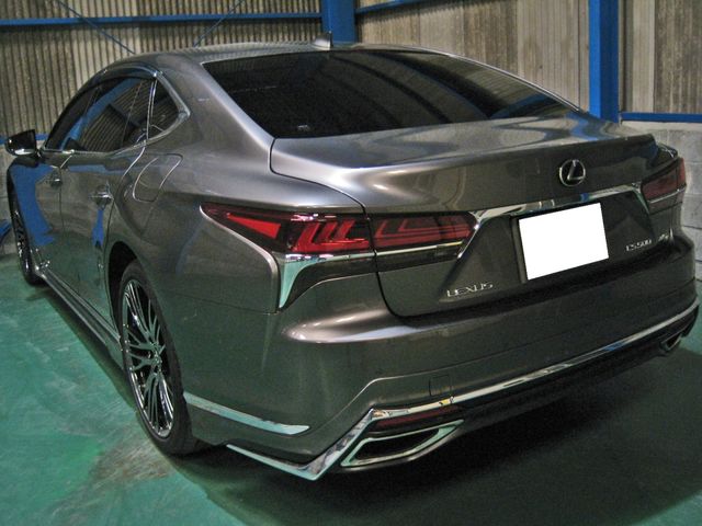 TOYOTA LEXUS LS500 4WD 2018 Image 31