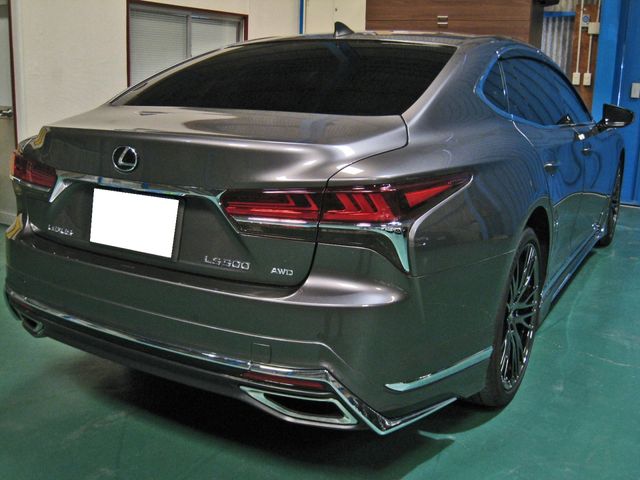 TOYOTA LEXUS LS500 4WD 2018 Image 31