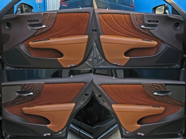 TOYOTA LEXUS LS500 4WD 2018 Image 31