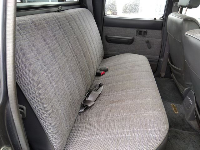 TOYOTA HILUX 4WD 1992 Image 31