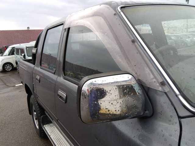 TOYOTA HILUX 4WD 1992 Image 31