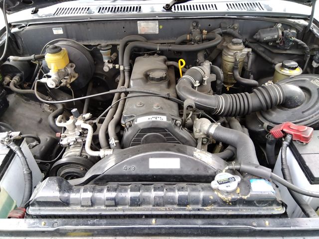 TOYOTA HILUX 4WD 1992 Image 31