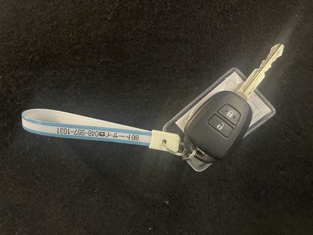 TOYOTA COROLLA FIELDER HYBR 2015 Image 31