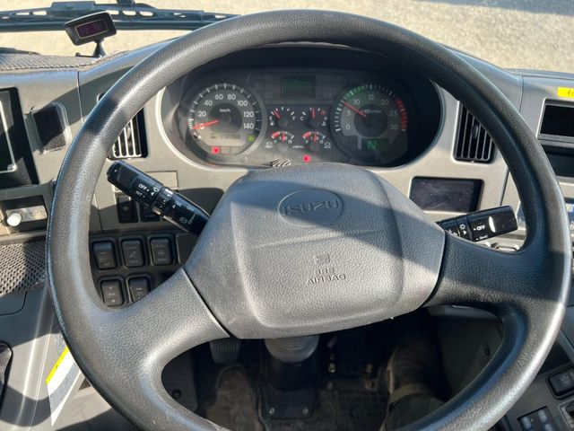 ISUZU GALA 2006 Image 31