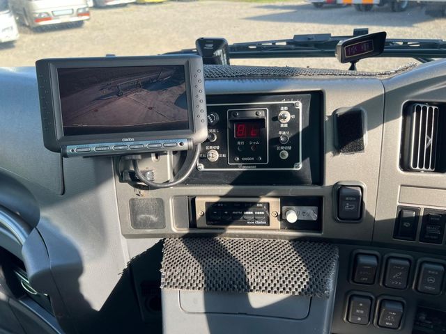 ISUZU GALA 2006 Image 31