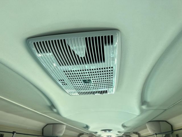 ISUZU GALA 2006 Image 31