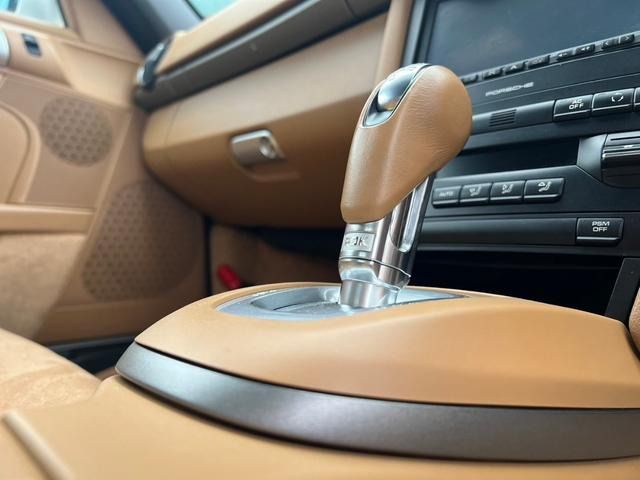 PORSCHE BOXSTER 2009 Image 31