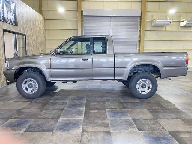 MAZDA PROCEED 4WD 1997 Image 31