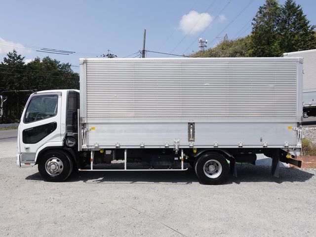 MITSUBISHI FUSOU FIGHTER 2011 Image 31