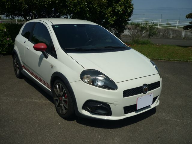 FIAT ABARTH GRANDE PUNTO 2009 Image 31