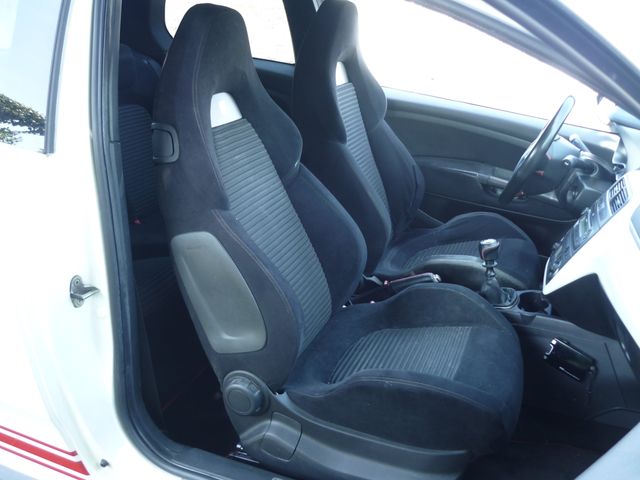 FIAT ABARTH GRANDE PUNTO 2009 Image 31