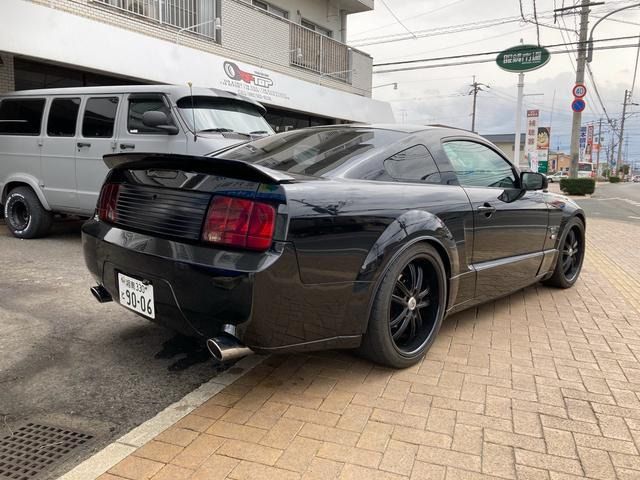 FORD MUSTANG 2011 Image 31