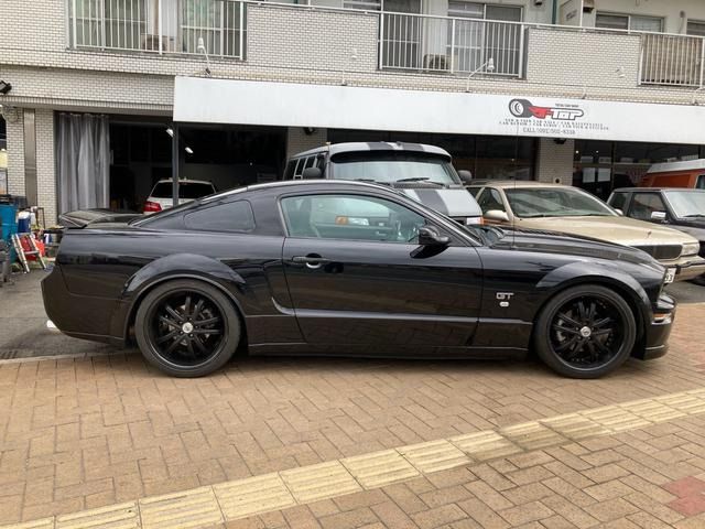 FORD MUSTANG 2011 Image 31