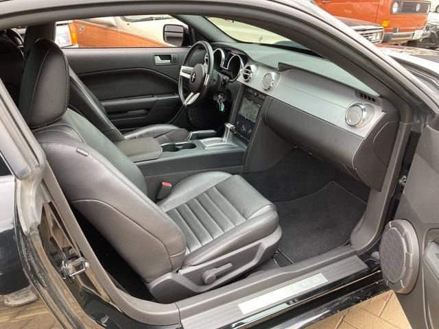 FORD MUSTANG 2011 Image 31