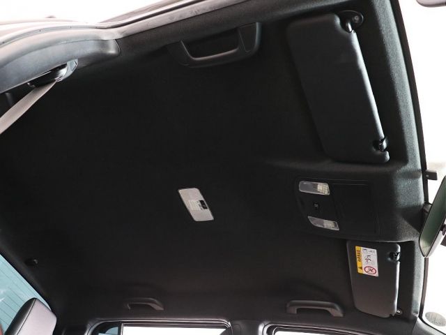 TOYOTA HILUX 4WD 2022 Image 31