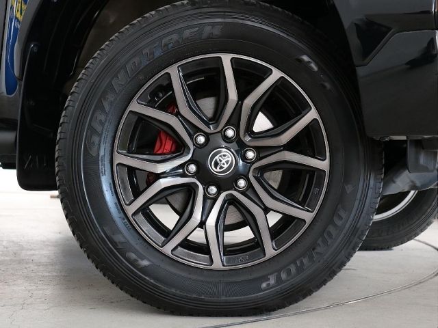 TOYOTA HILUX 4WD 2022 Image 31