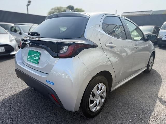 TOYOTA YARIS 2022 Image 31