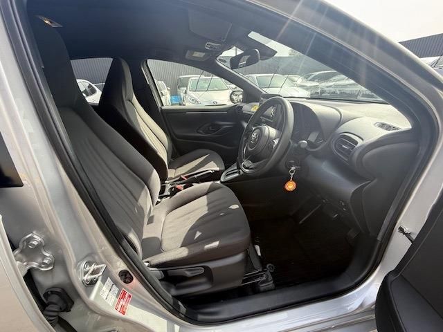 TOYOTA YARIS 2022 Image 31