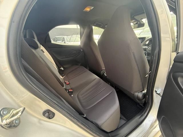 TOYOTA YARIS 2022 Image 31