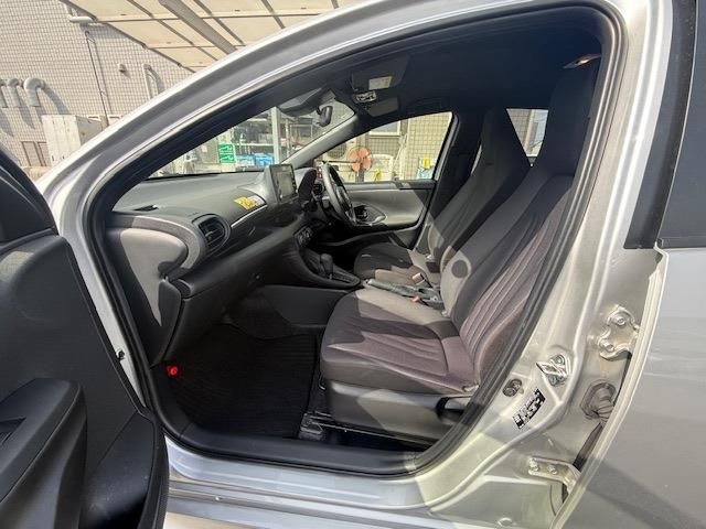 TOYOTA YARIS 2022 Image 31