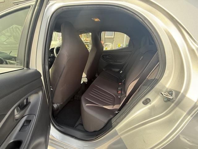 TOYOTA YARIS 2022 Image 31