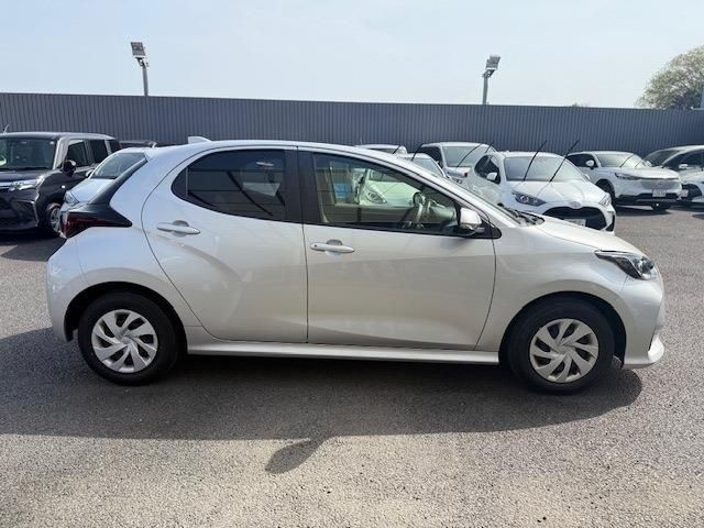 TOYOTA YARIS 2022 Image 31