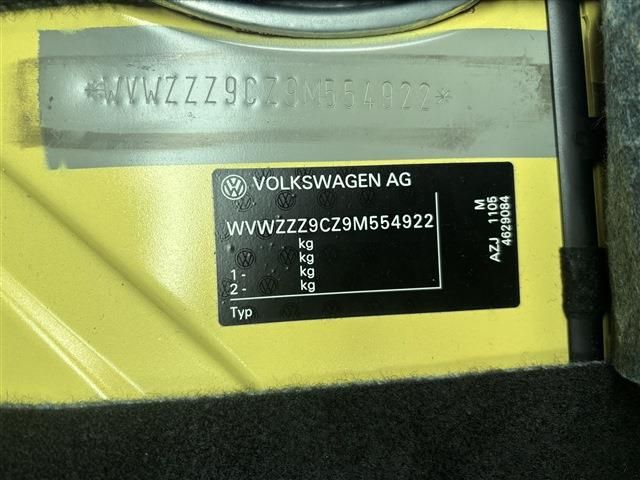 VOLKSWAGEN BEETLE 2009 Image 31