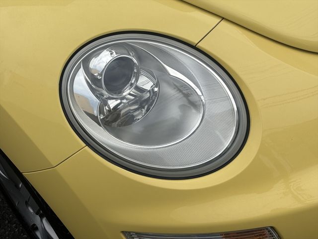 VOLKSWAGEN BEETLE 2009 Image 31