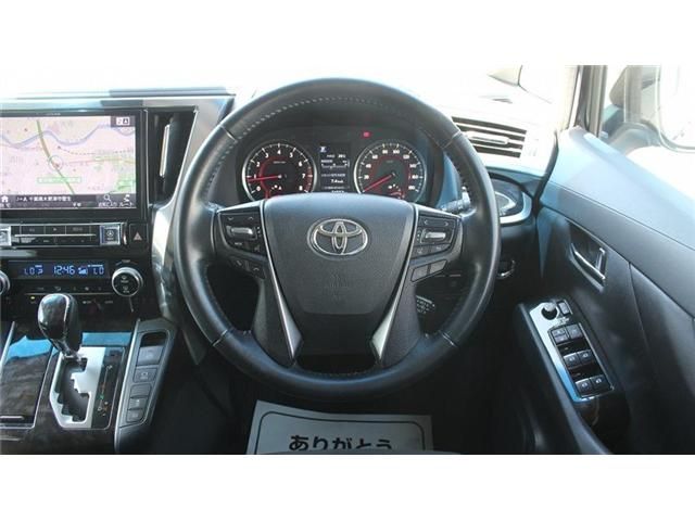 TOYOTA ALPHARD 2018 Image 31