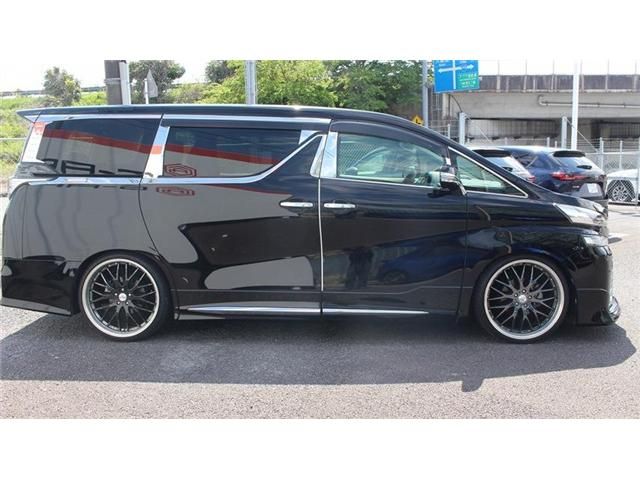 TOYOTA VELLFIRE 2015 Image 31