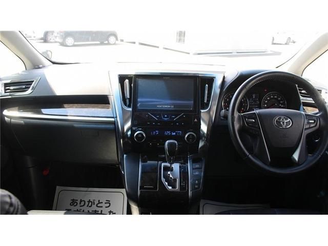 TOYOTA VELLFIRE 2015 Image 31