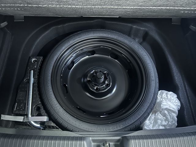 VOLKSWAGEN GOLF 2023 Image 31