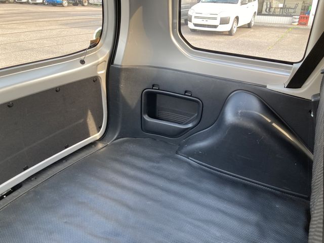 TOYOTA PROBOX VAN 2WD 2020 Image 31