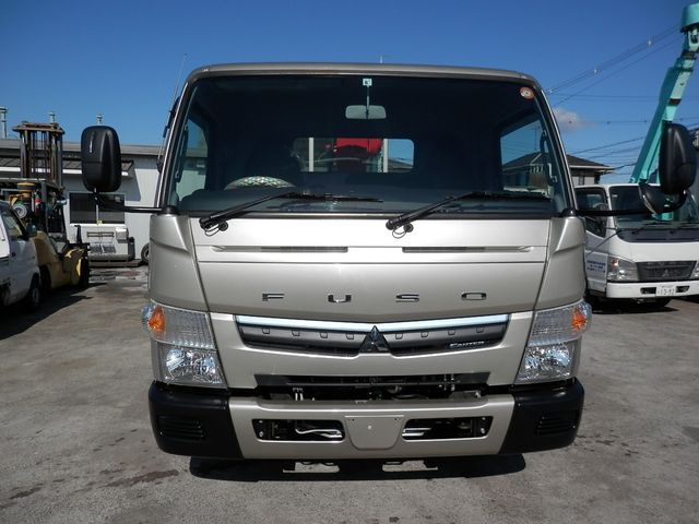 MITSUBISHI CANTER 2017 Image 31