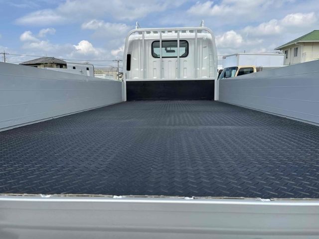 ISUZU ELF 2008 Image 31