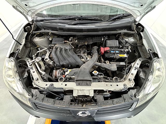 NISSAN AD 2015 Image 31