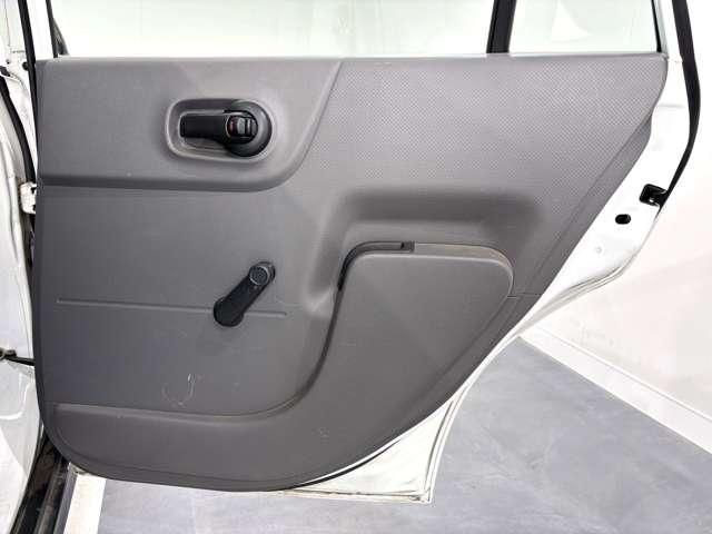 NISSAN AD 2015 Image 31