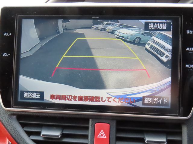 TOYOTA VOXY 2018 Image 31