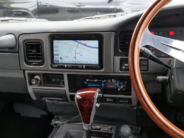 TOYOTA LANDCRUISER PRADO 1993 Image 31