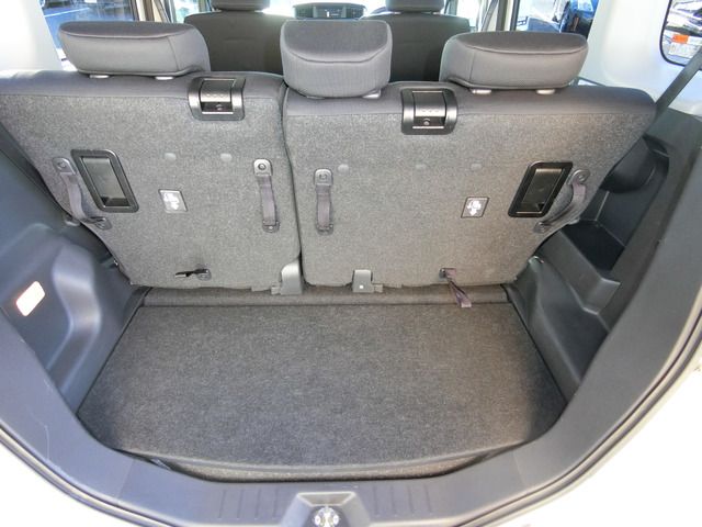 TOYOTA TANK 2018 Image 31