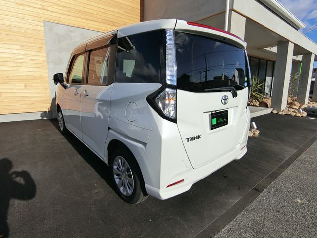 TOYOTA TANK 2018 Image 31