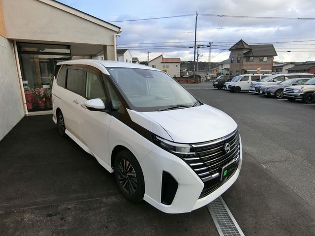 NISSAN SERENA  WG 2023 Image 31