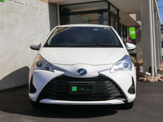 TOYOTA VITZ HYBRID 2019 Image 31