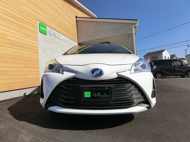 TOYOTA VITZ HYBRID 2019 Image 31